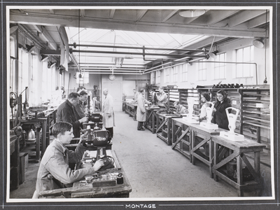 222997 Interieur van de N.V. Snelwegerfabriek “Utrecht”, W.C. Olland (Dorpsstraat 78-80) te De Bilt: ...